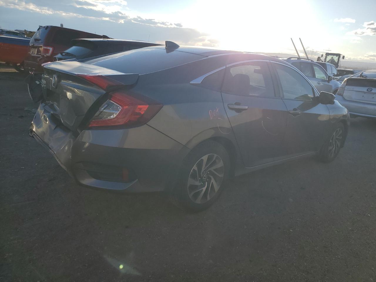2017 Honda Civic Ex - Фото 3