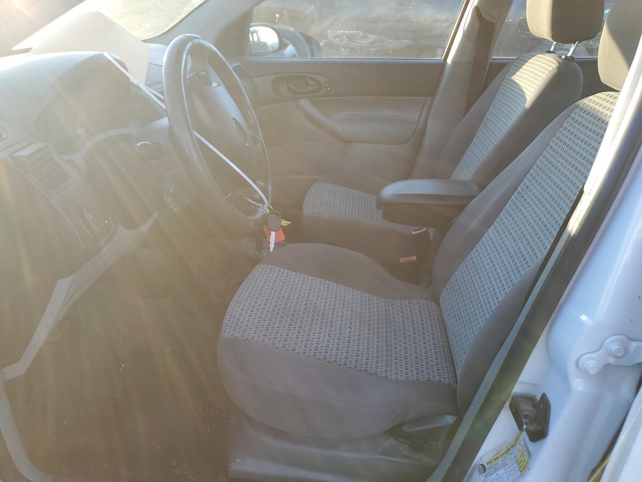 2007 Ford Focus Zx4 - Image 7