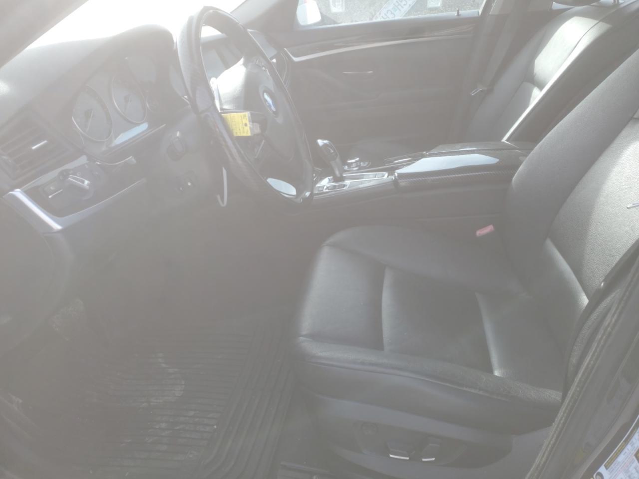 2013 BMW 528 Xi - Image 7