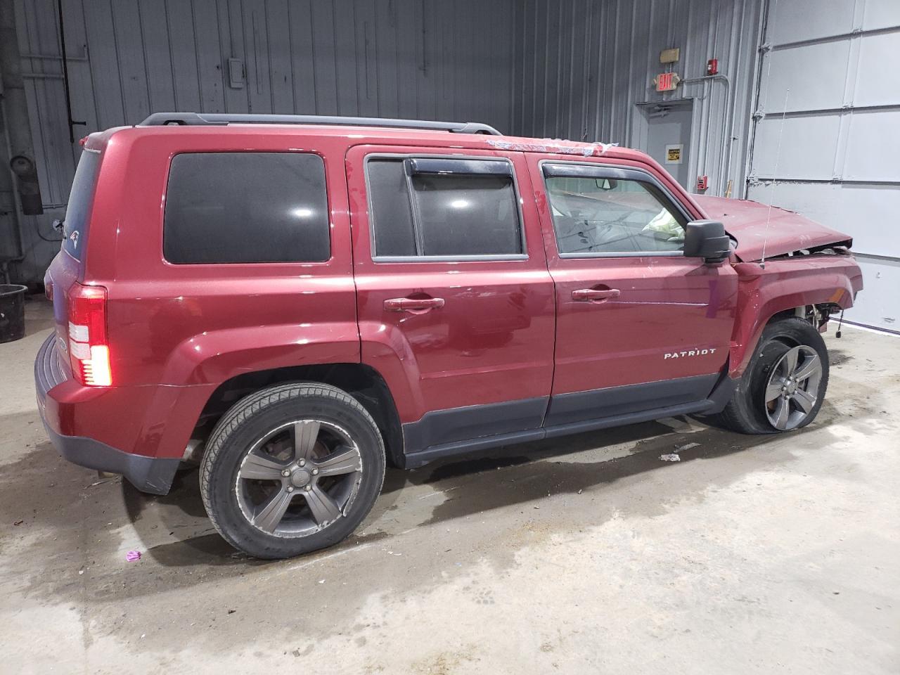 2015 Jeep Patriot Latitude - Фото 3