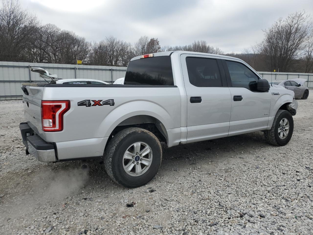 2016 Ford F150 Supercrew - Image 3