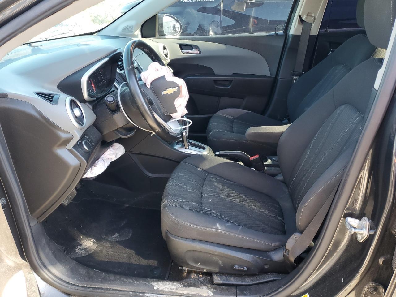 2017 Chevrolet Sonic Lt - Image 7