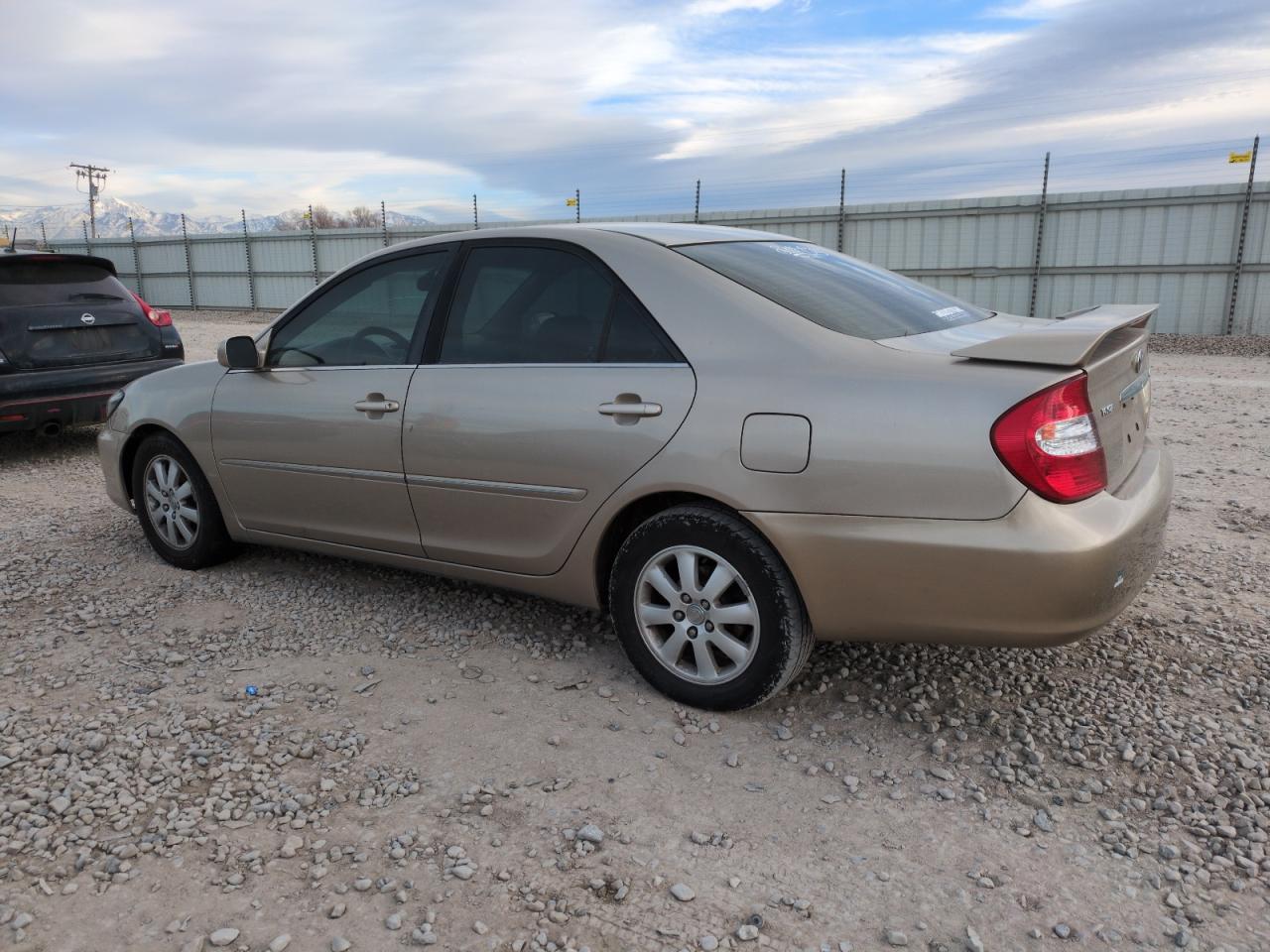 2003 Toyota Camry Le - Фото 2