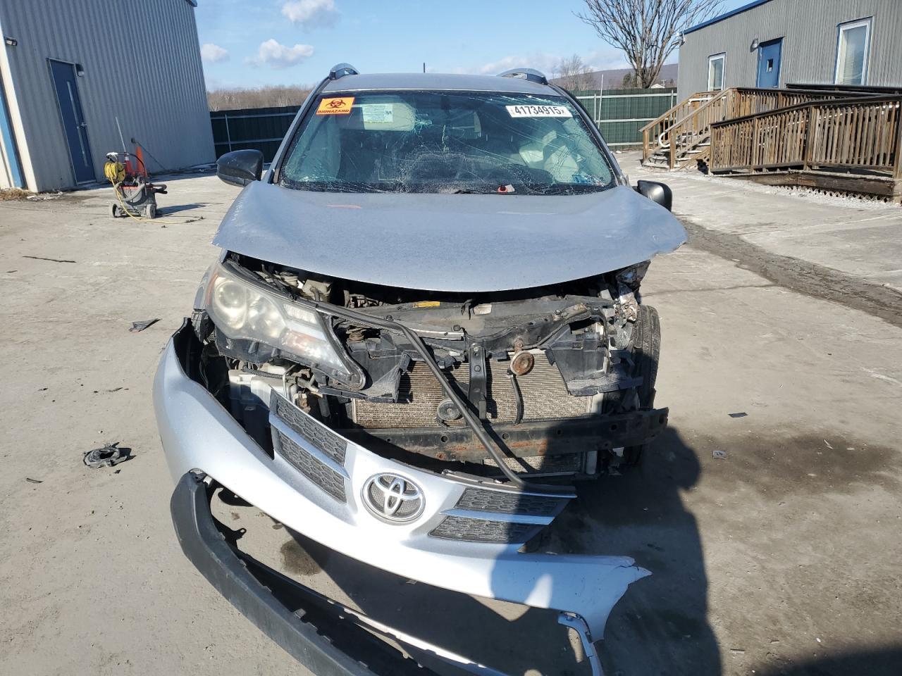2014 Toyota Rav4 Le - Image 5