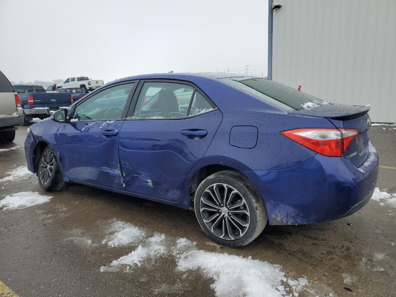 2014 Toyota Corolla L - Фото 2