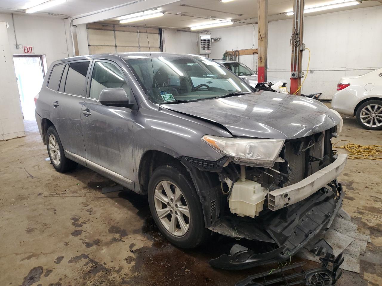 2011 Toyota Highlander Base - Фото 4