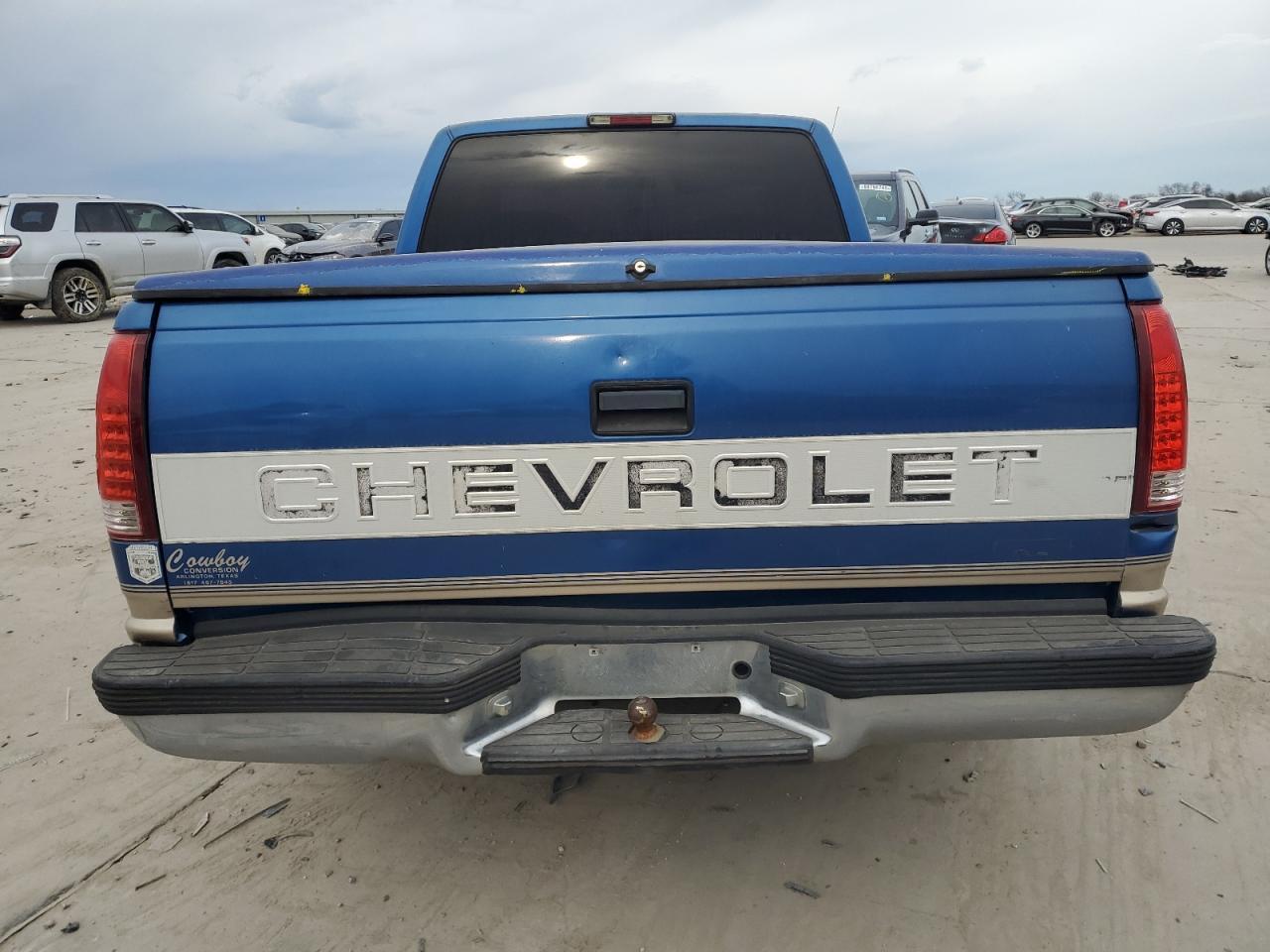 1997 Chevrolet Gmt-400 C1500 - Image 6
