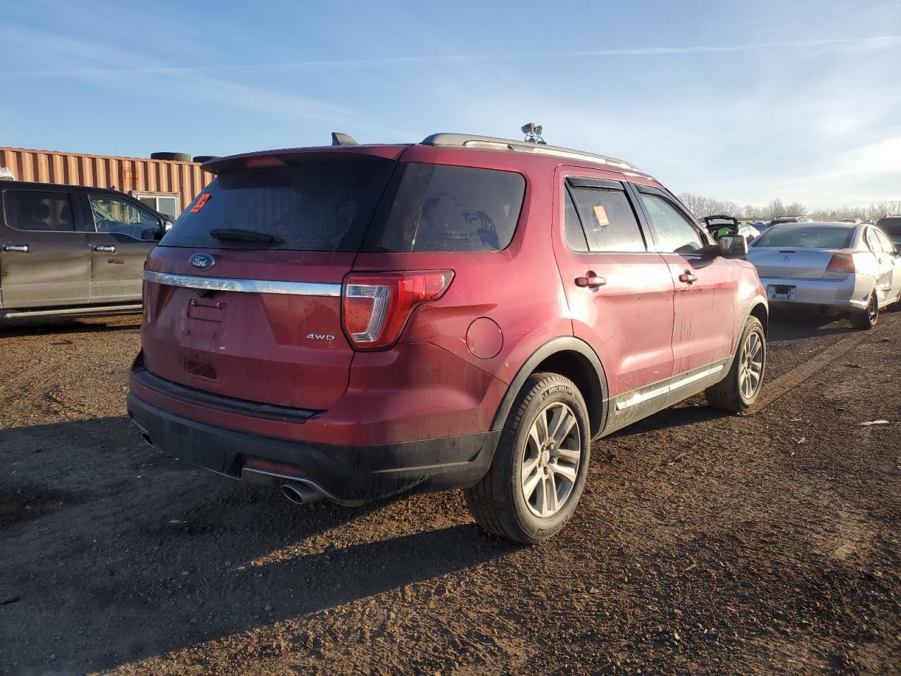 2018 Ford Explorer Xlt - Image 3