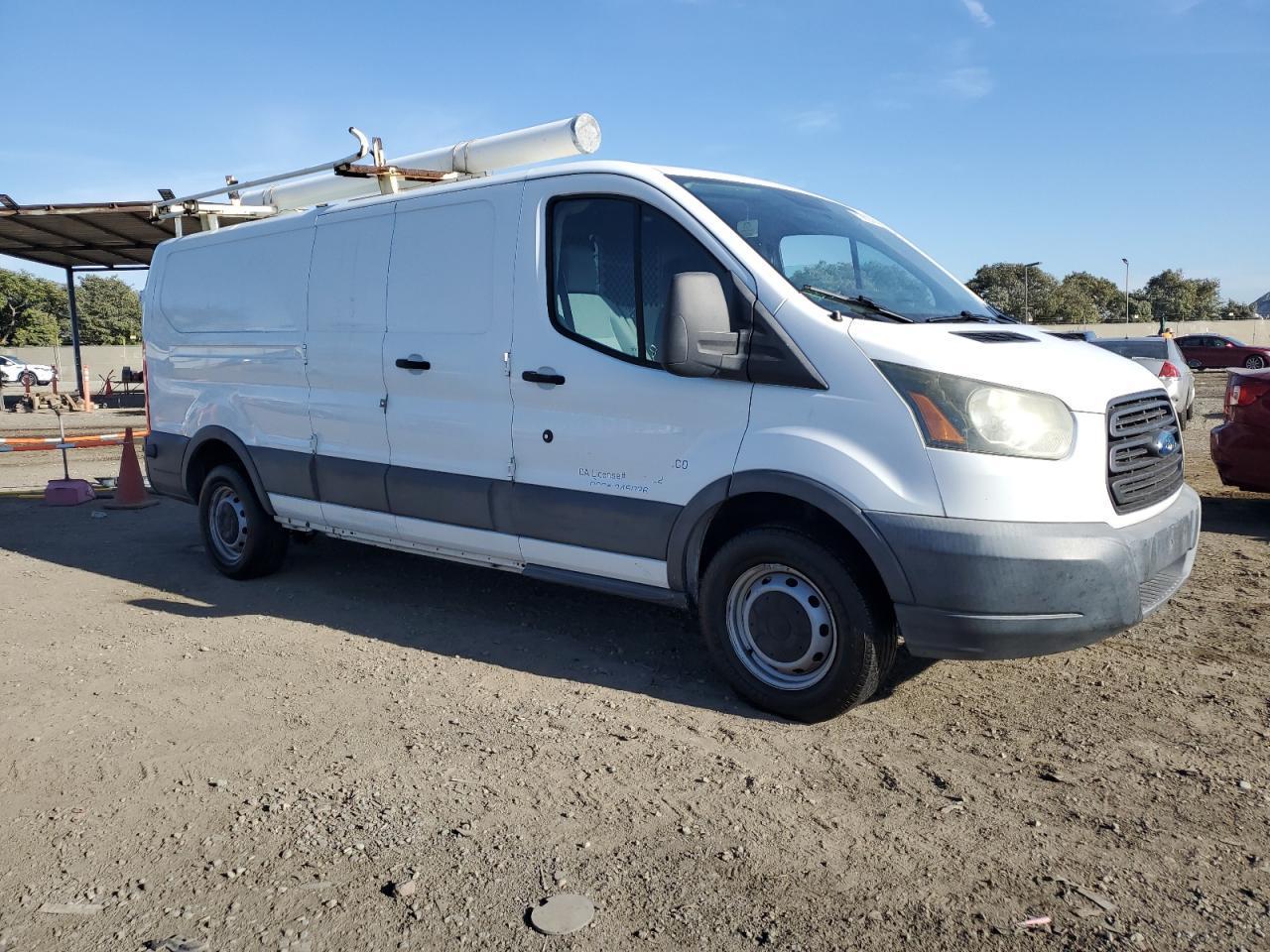 2015 Ford Transit T-250 - Image 4