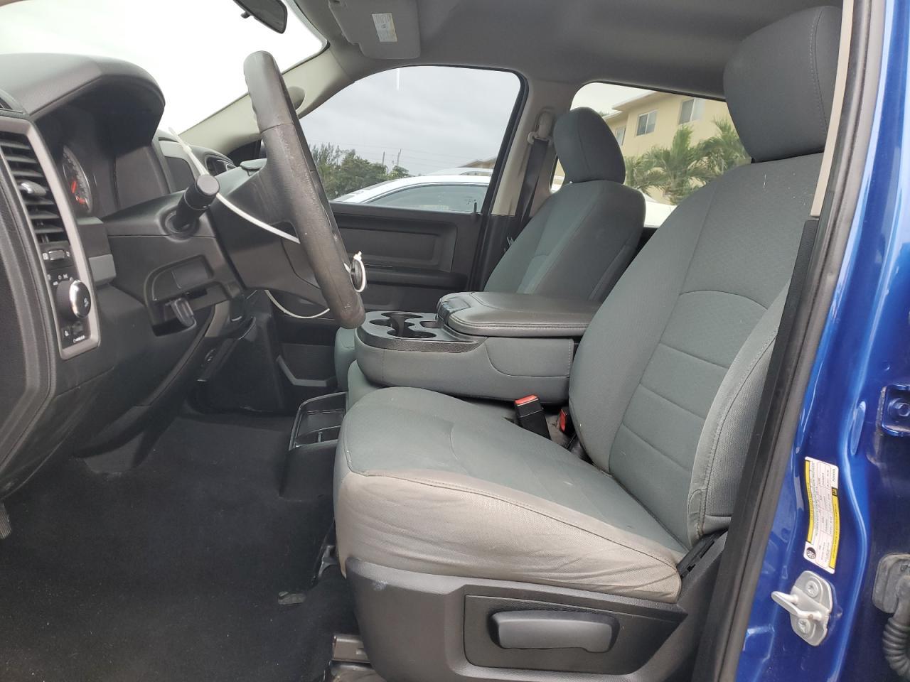 2018 Ram 1500 St - Image 7