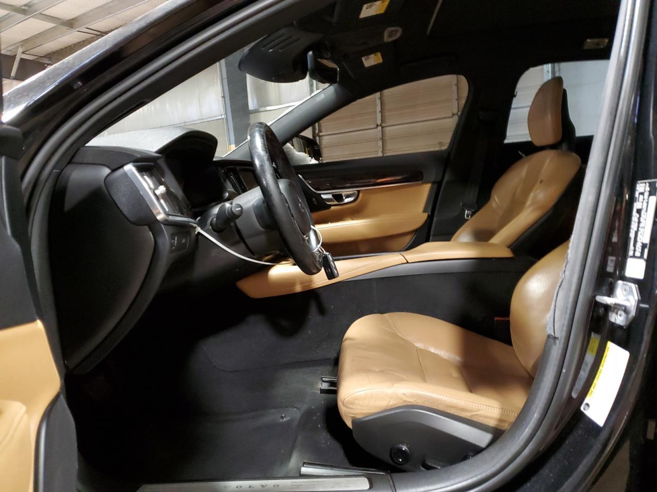 2018 Volvo S90 T6 Momentum - Фото 7
