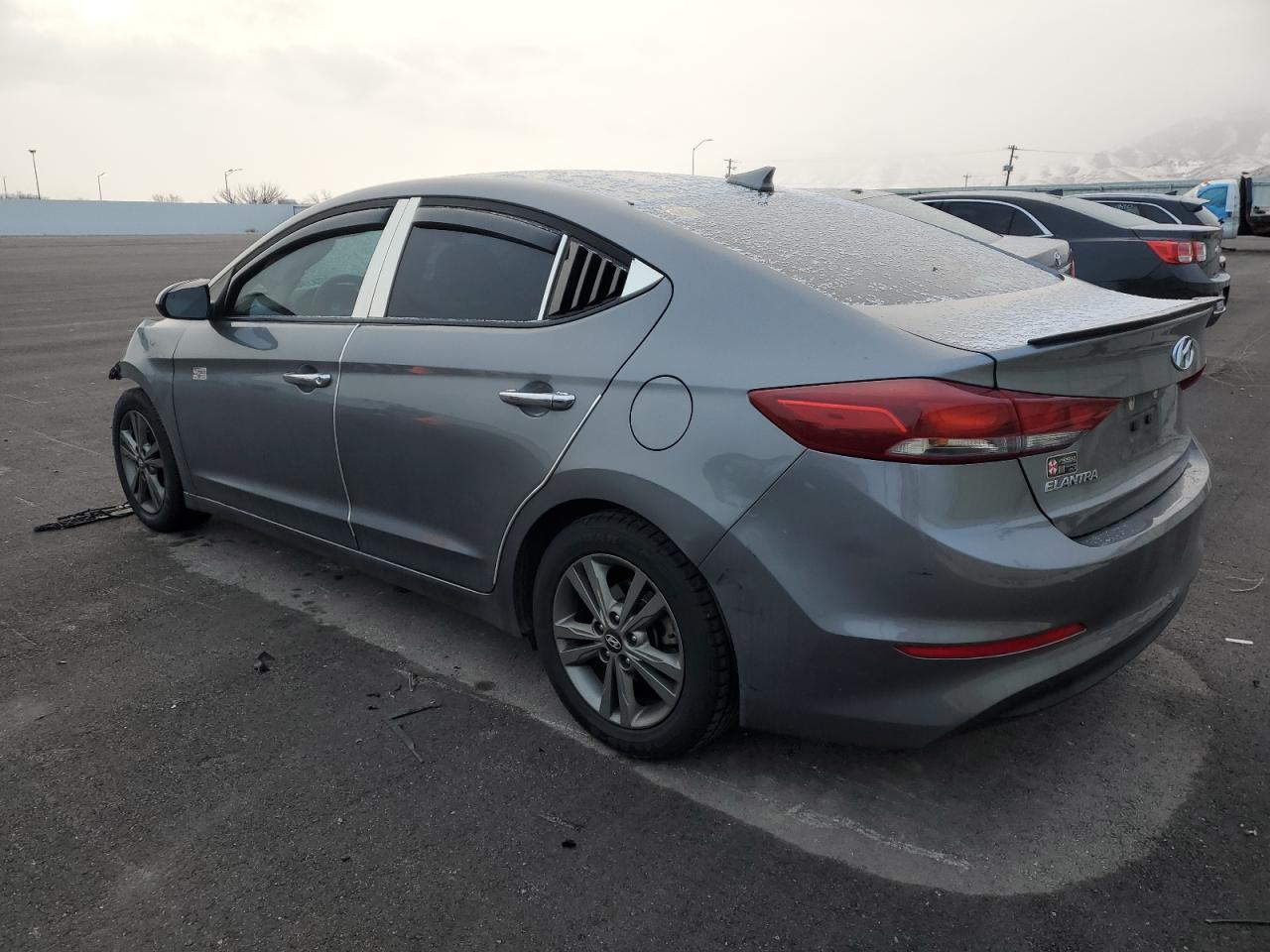 2018 Hyundai Elantra Sel - Image 2