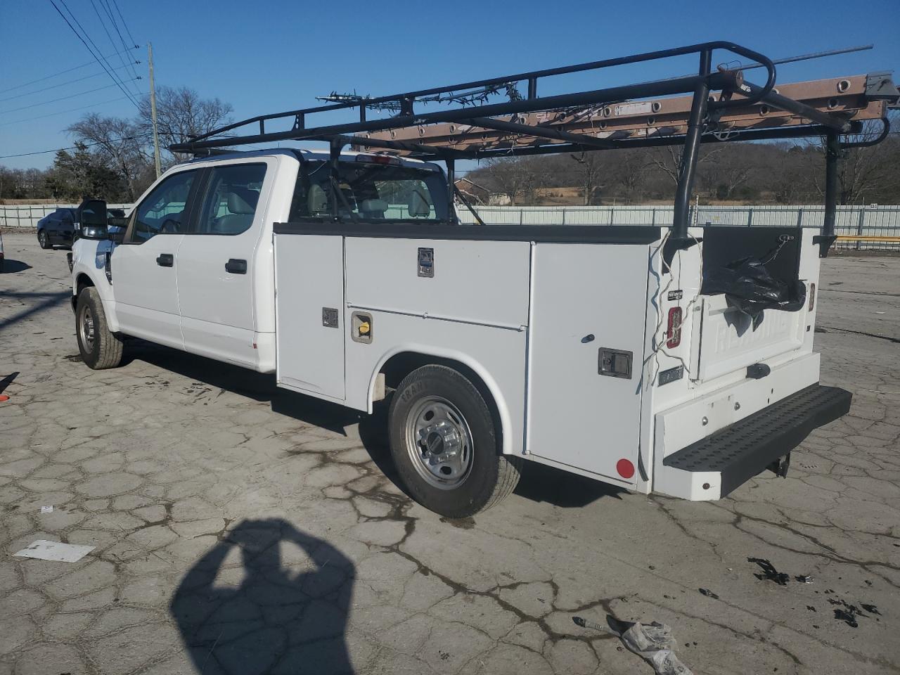 2019 Ford F250 Super Duty - Фото 2