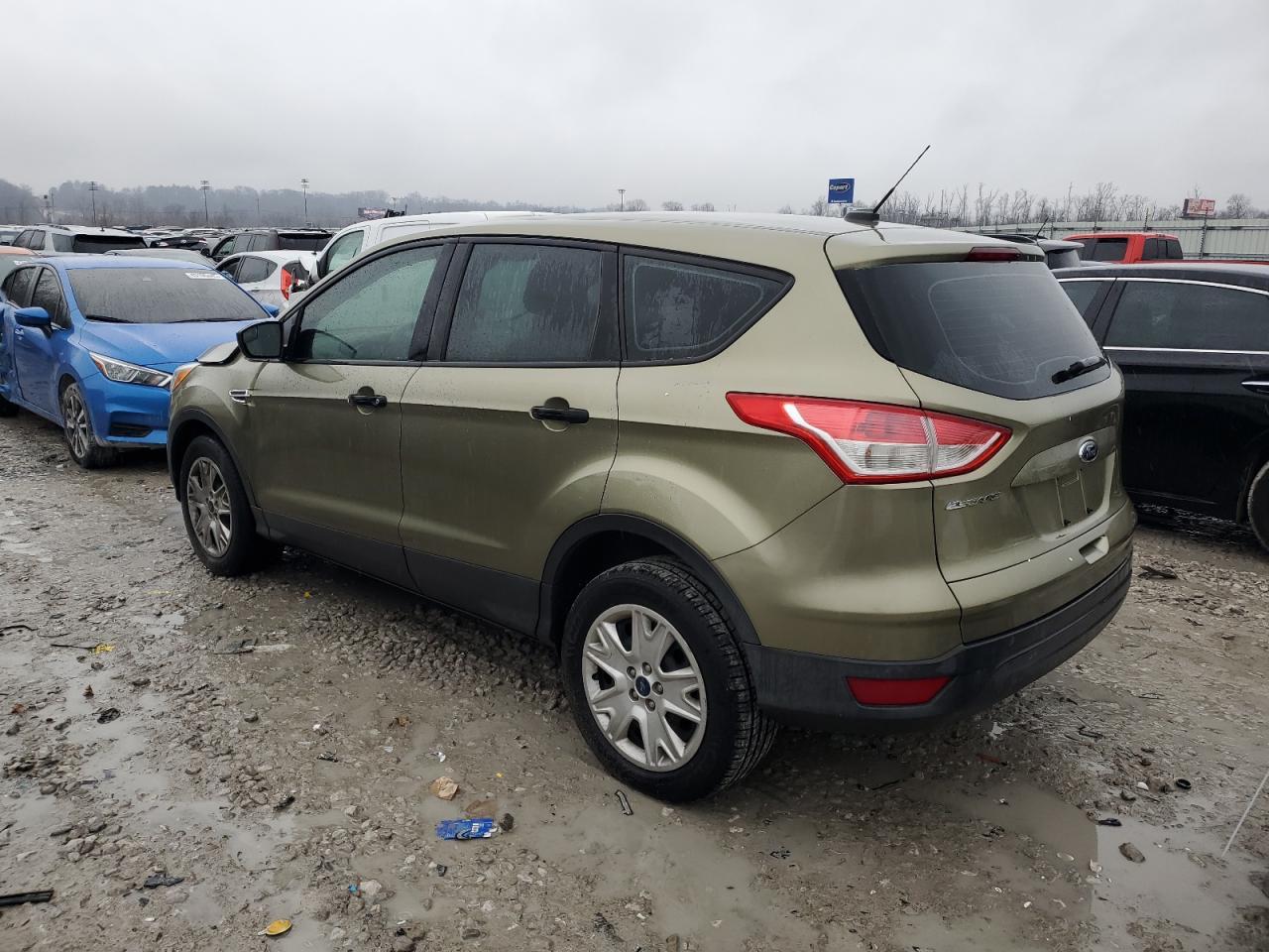 2013 Ford Escape S - Image 2
