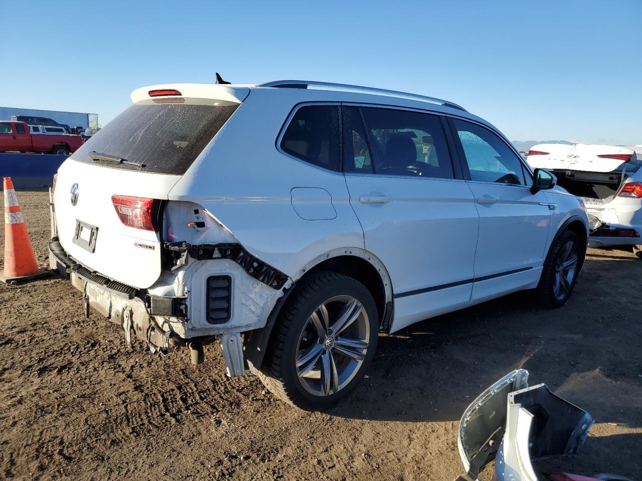 2019 Volkswagen Tiguan Sel Premium - Фото 3