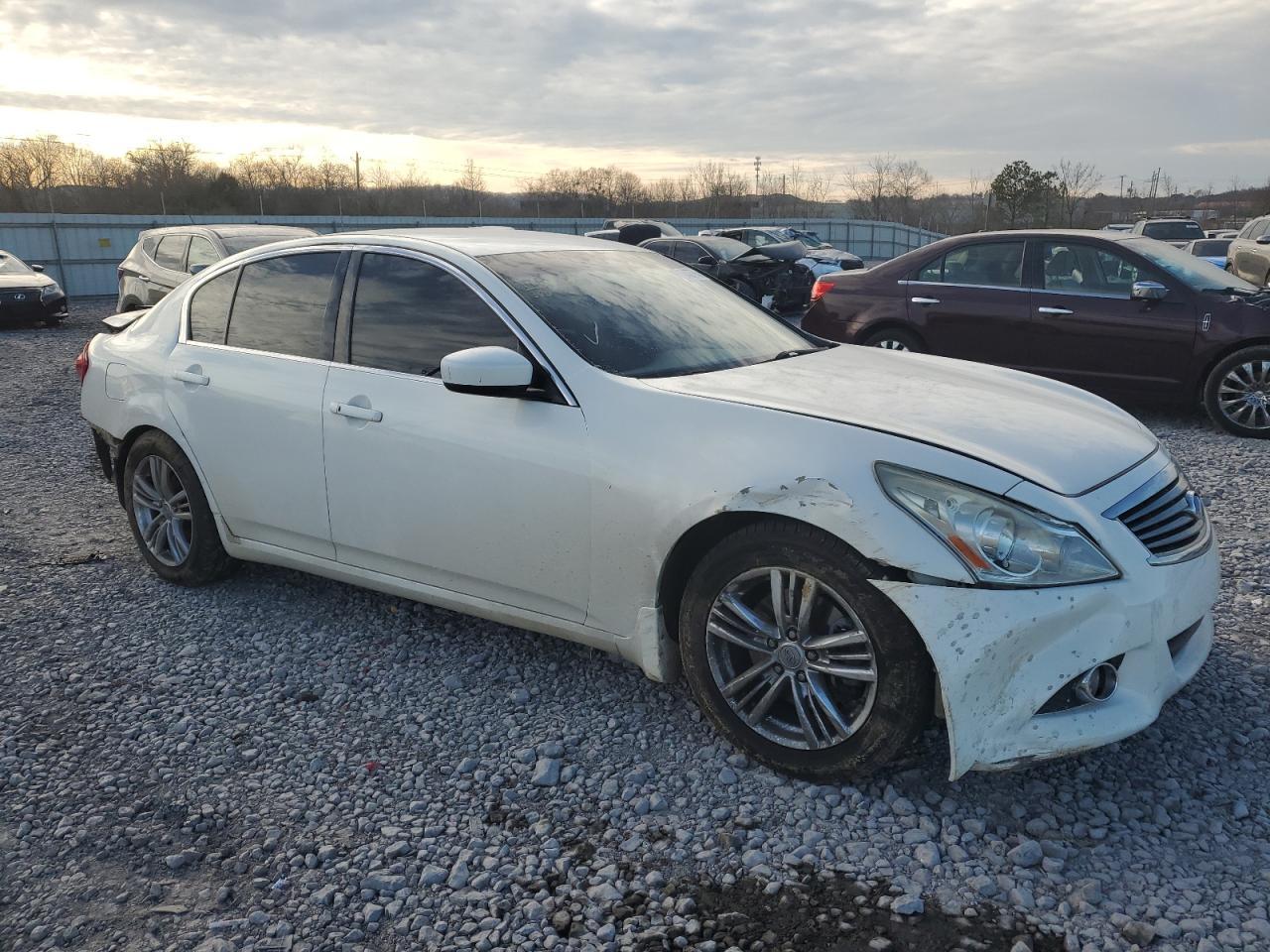 2013 Infiniti G37 Base - Image 4