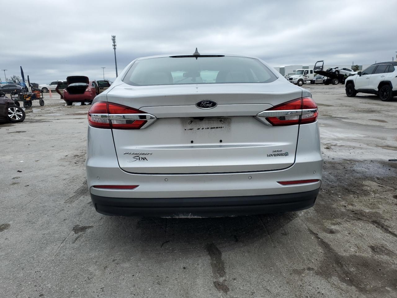 2019 Ford Fusion Se - Image 6