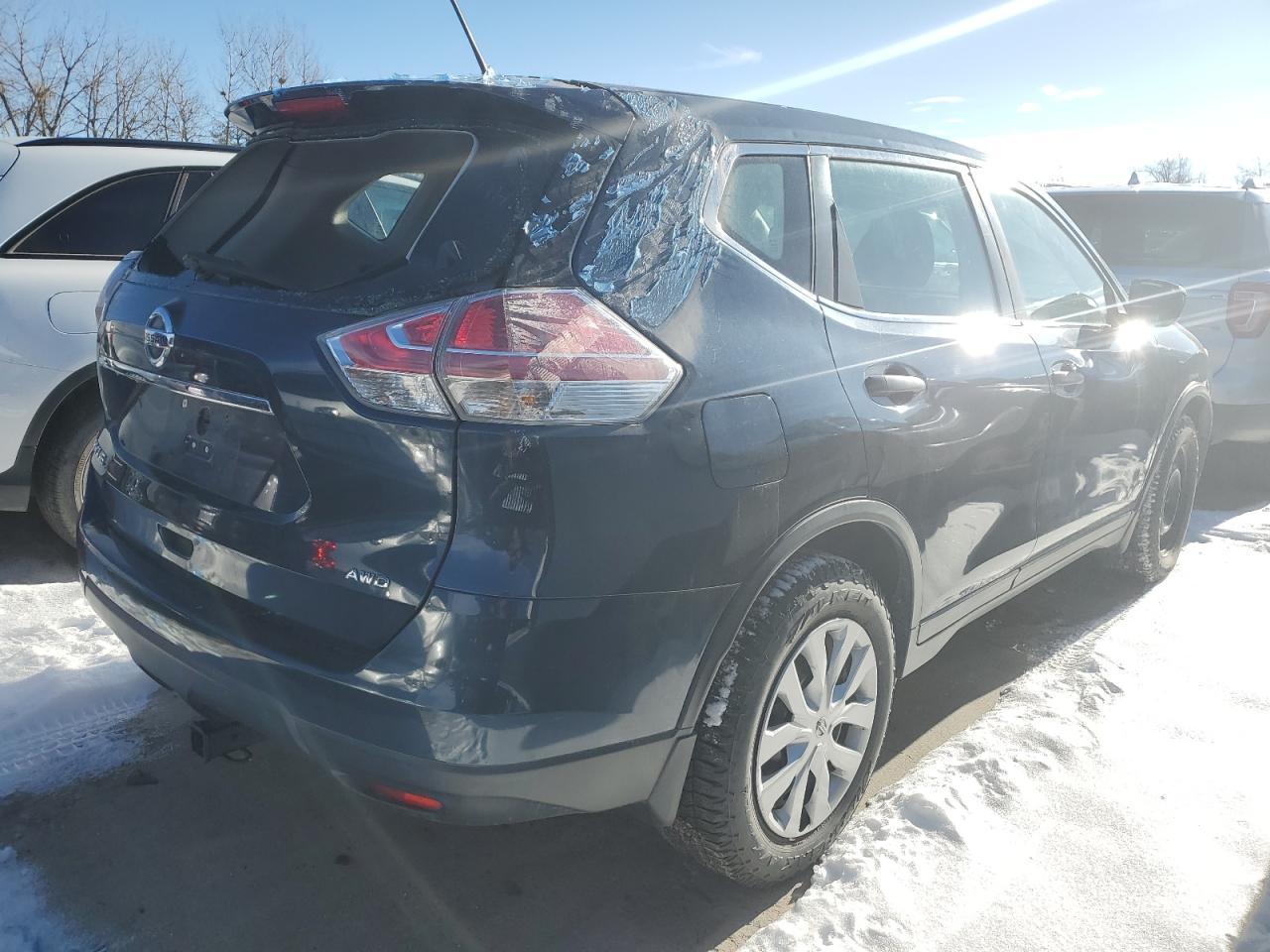 2016 Nissan Rogue S - Фото 3