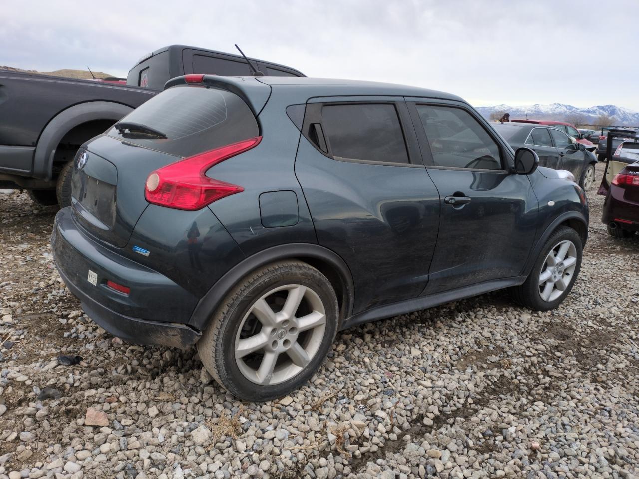2014 Nissan Juke S - Image 3