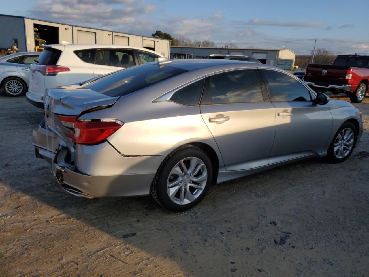 2019 Honda Accord Lx - Фото 3