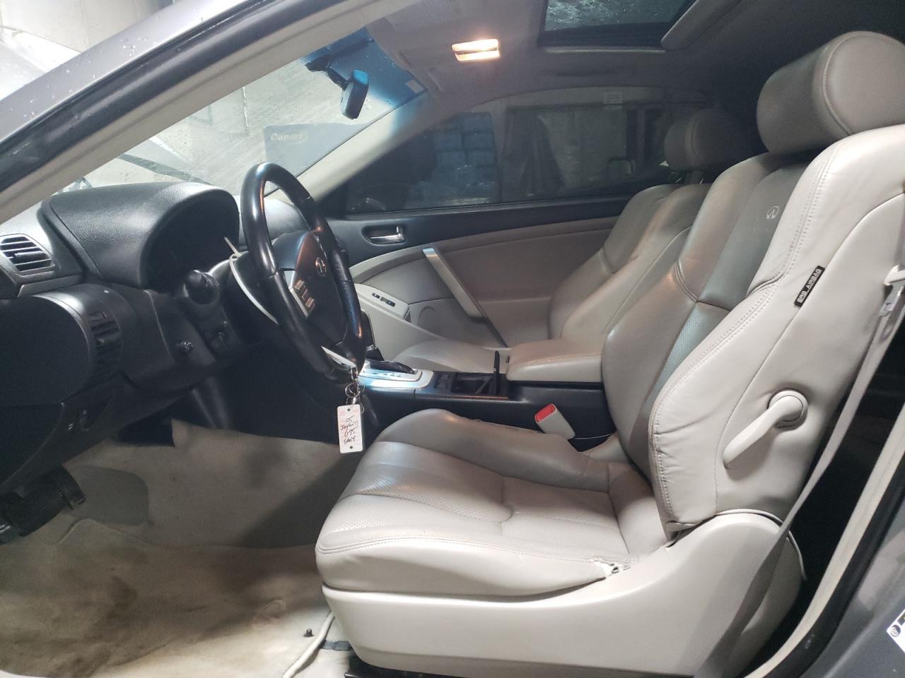 2005 Infiniti G35 - Image 7