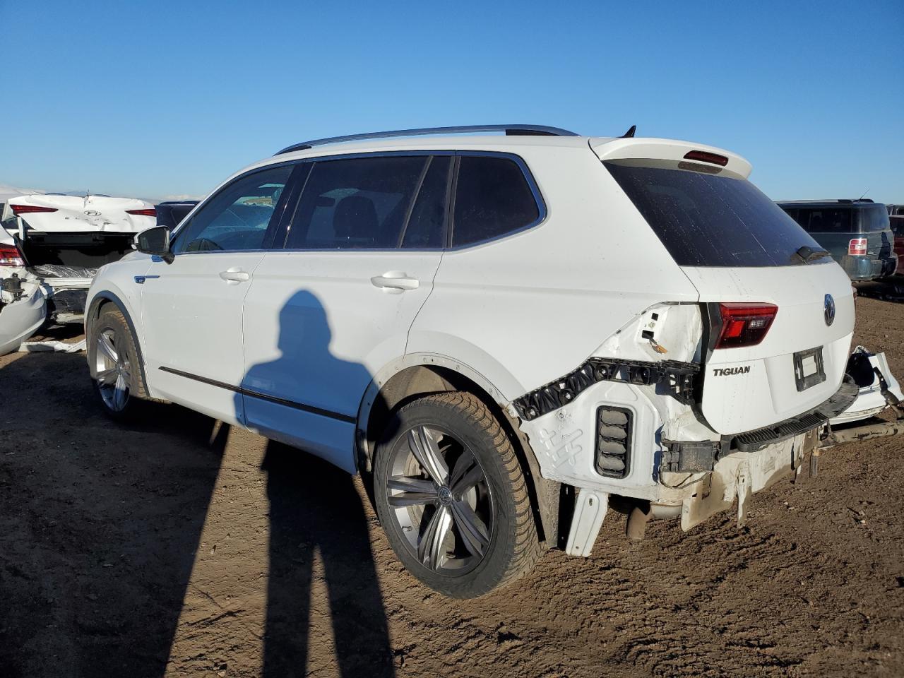 2019 Volkswagen Tiguan Sel Premium - Фото 2