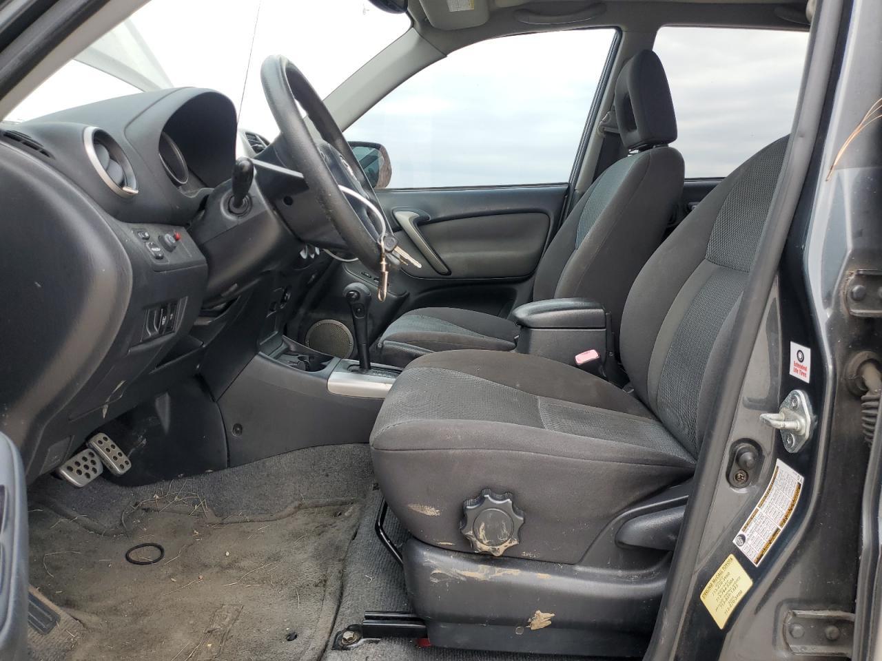 2005 Toyota Rav4 - Image 7