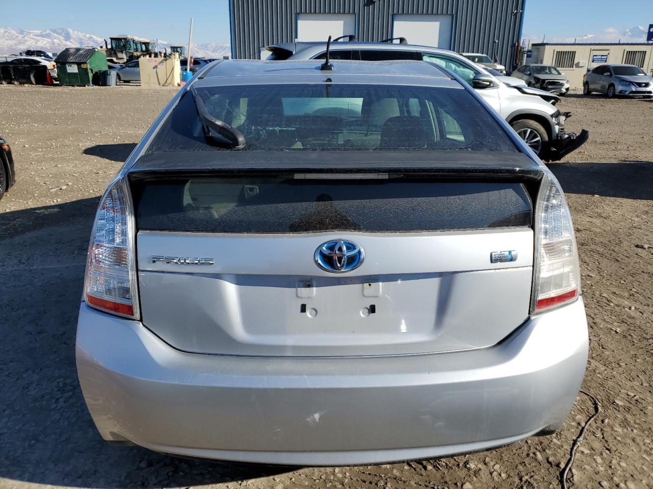 2010 Toyota Prius - Фото 6