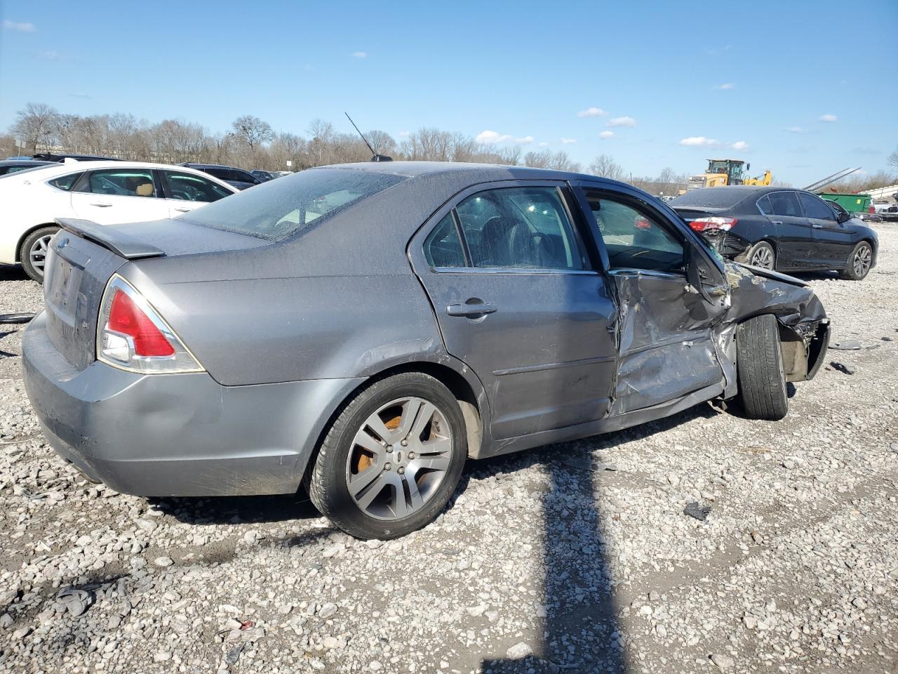 2007 Ford Fusion 4D - Фото 3