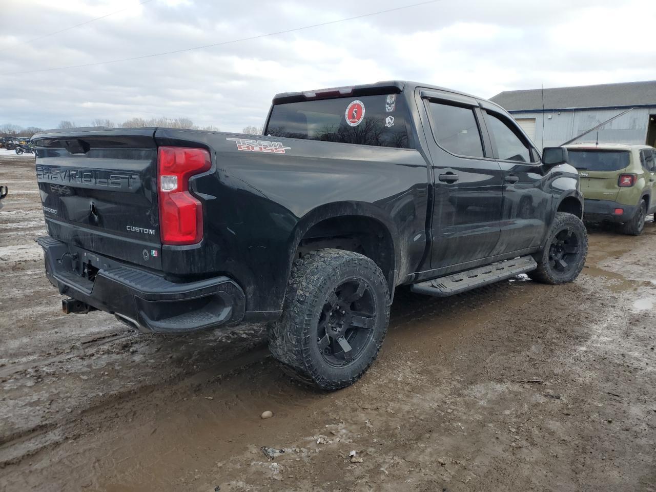 2020 Chevrolet Silverado K1500 Trail Boss Custom - Фото 3