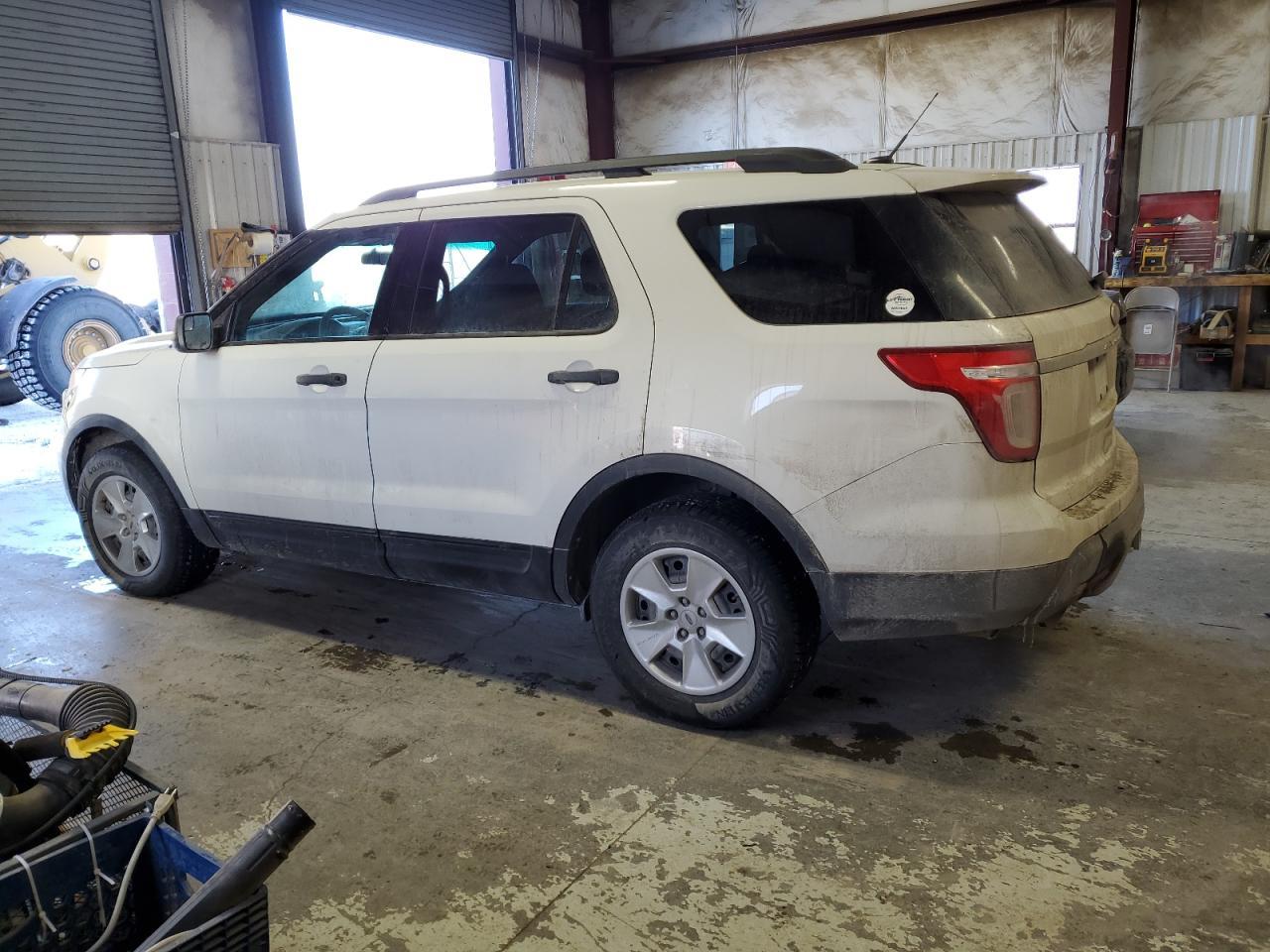 2011 Ford Explorer - Image 2
