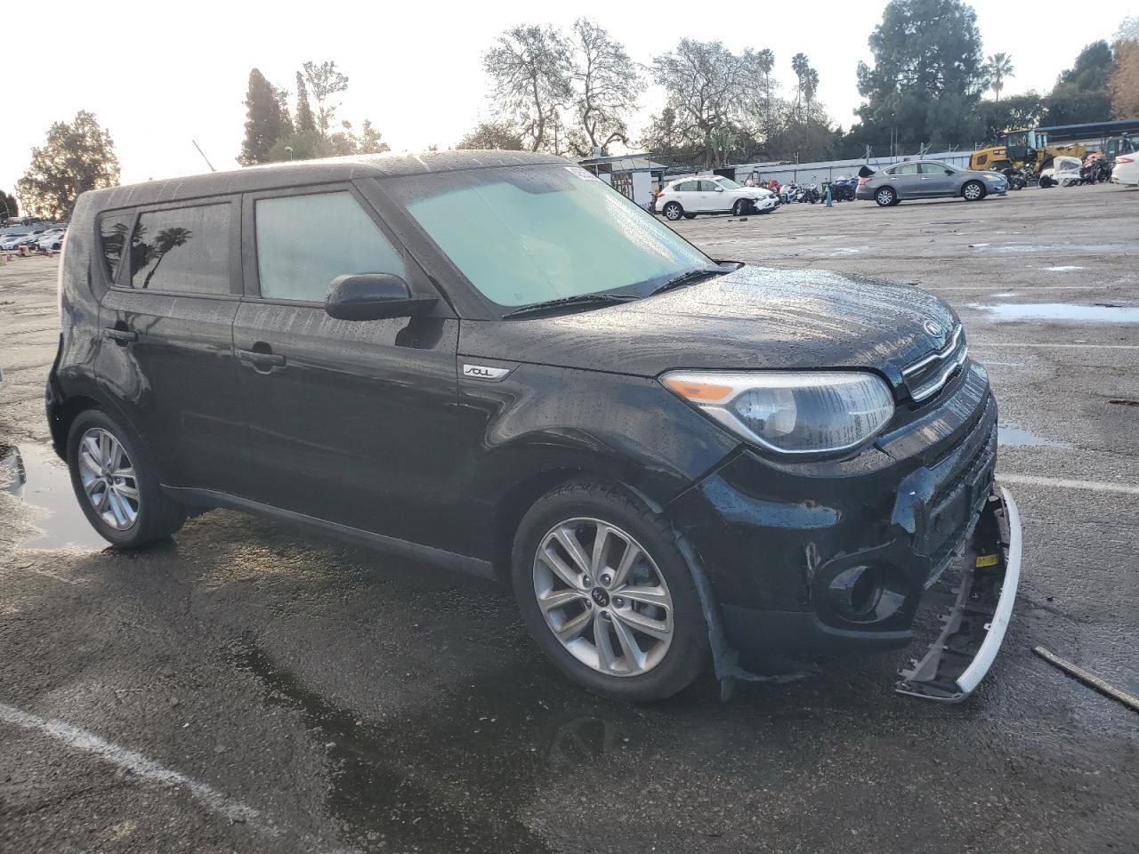 2017 Kia Soul + - Фото 4
