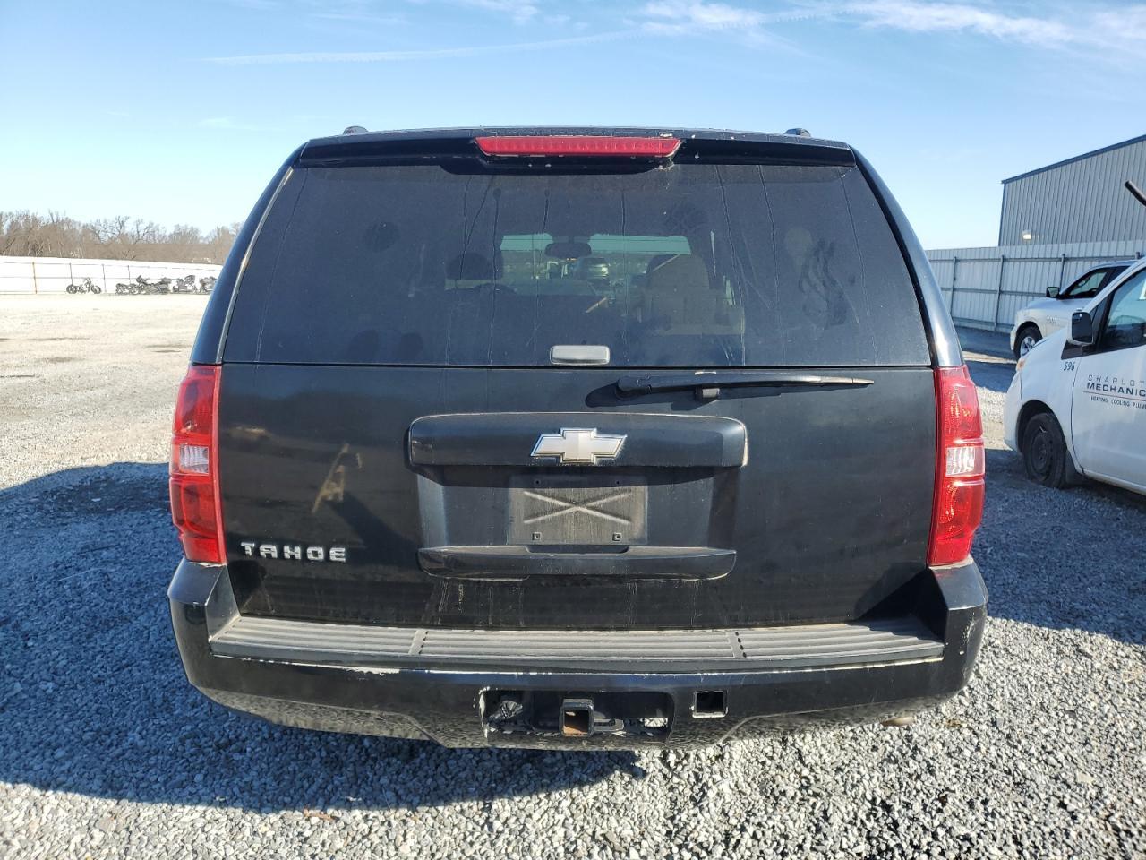 2008 Chevrolet Tahoe C1500 - Image 6