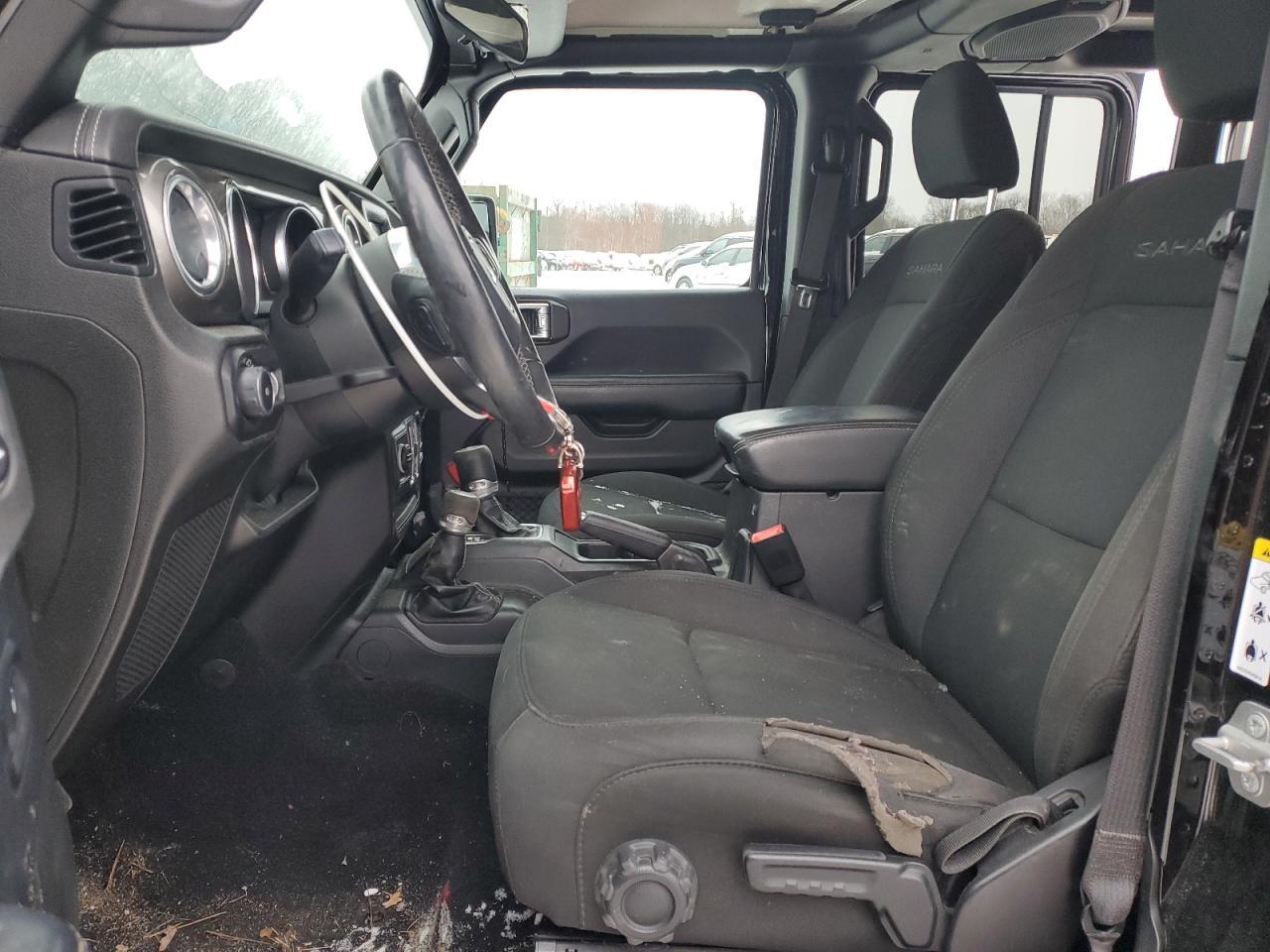 2018 Jeep Wrangler Unlimited Sahara - Image 7