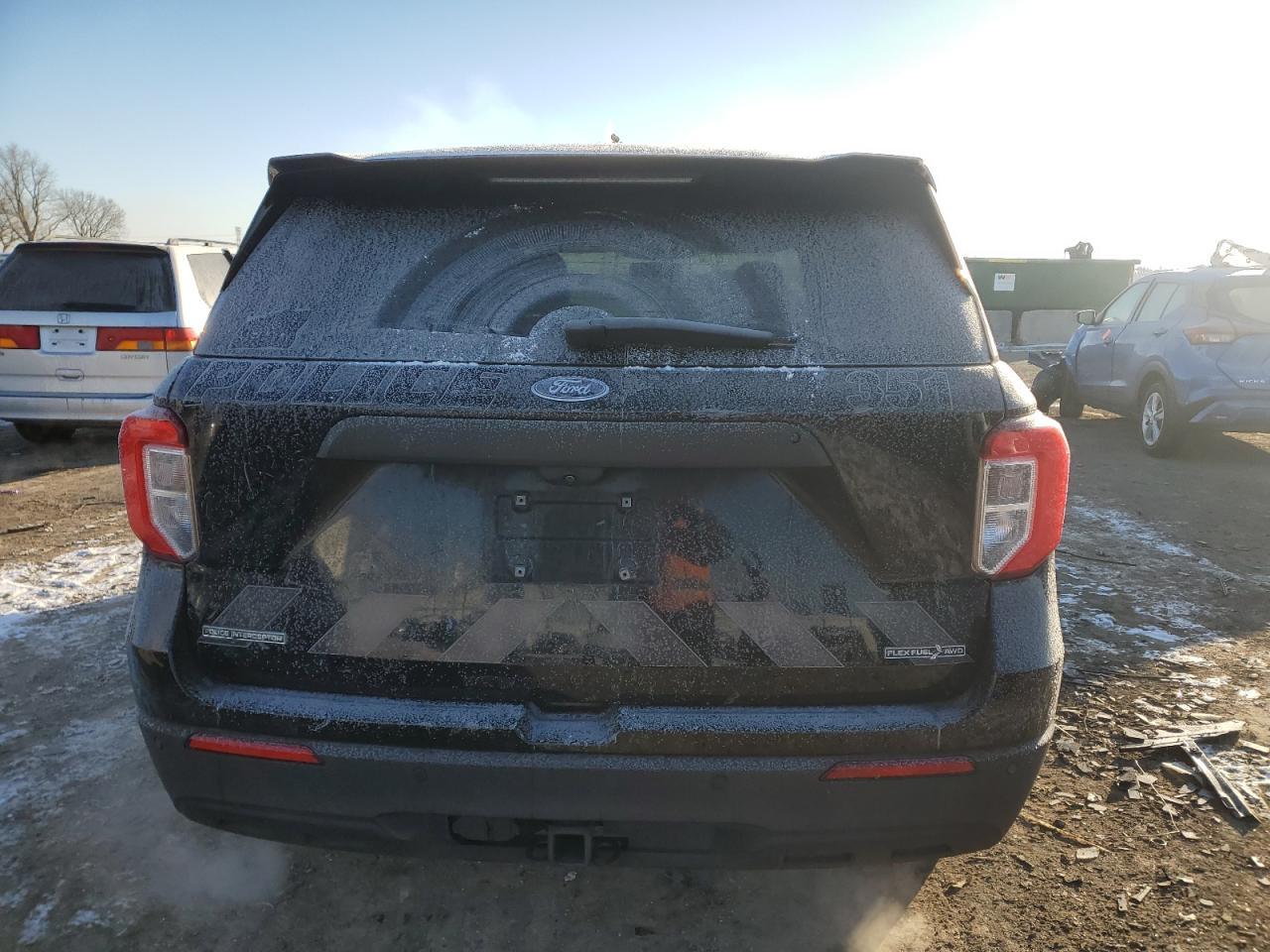 2021 Ford Explorer Police Interceptor - Фото 6