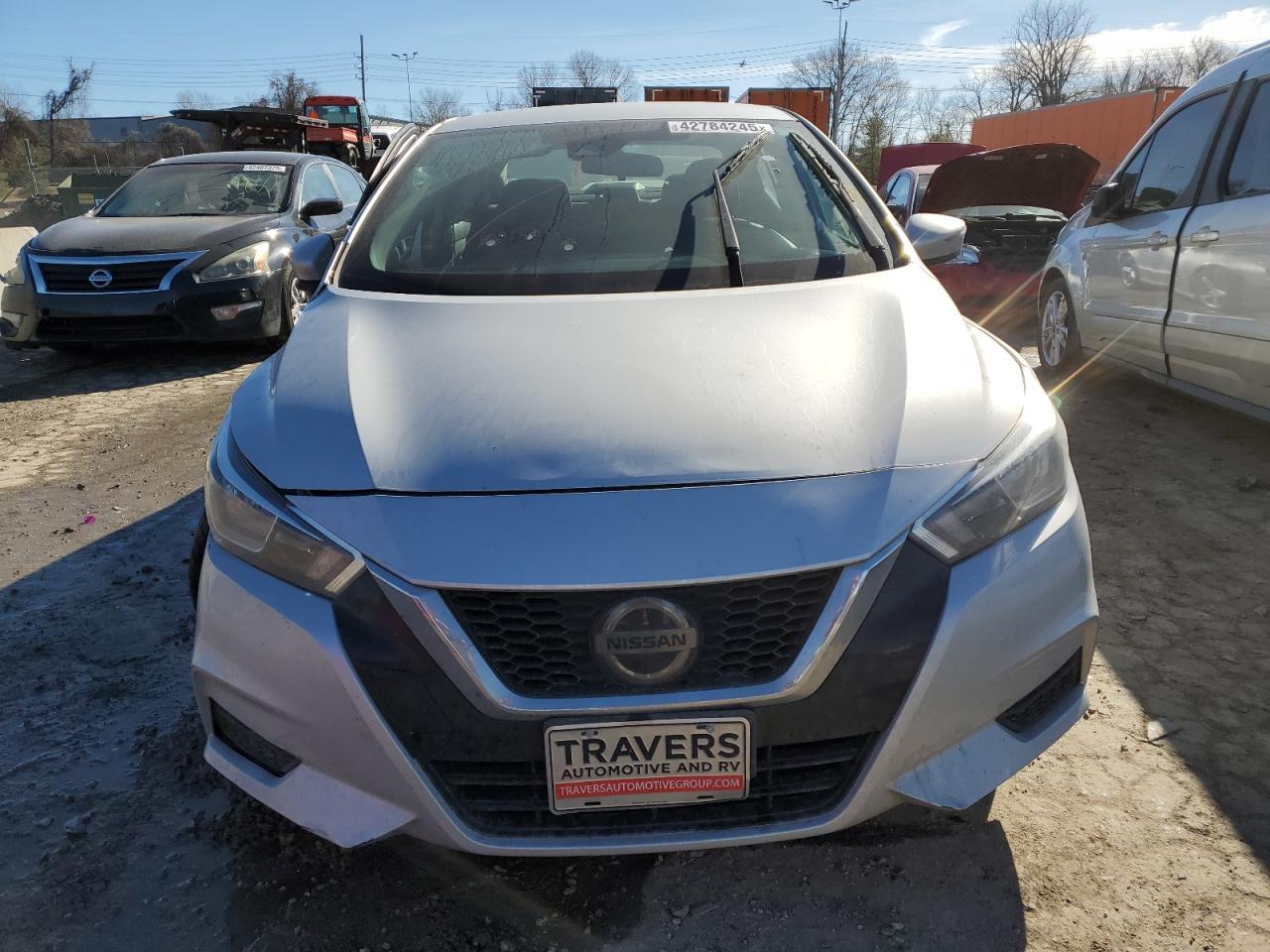2021 Nissan Versa Sv - Фото 5
