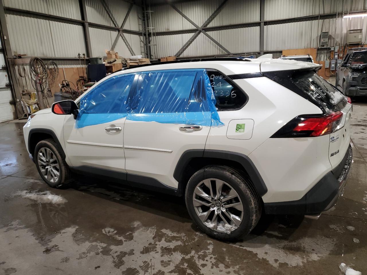 2021 Toyota Rav4 Limited - Фото 2