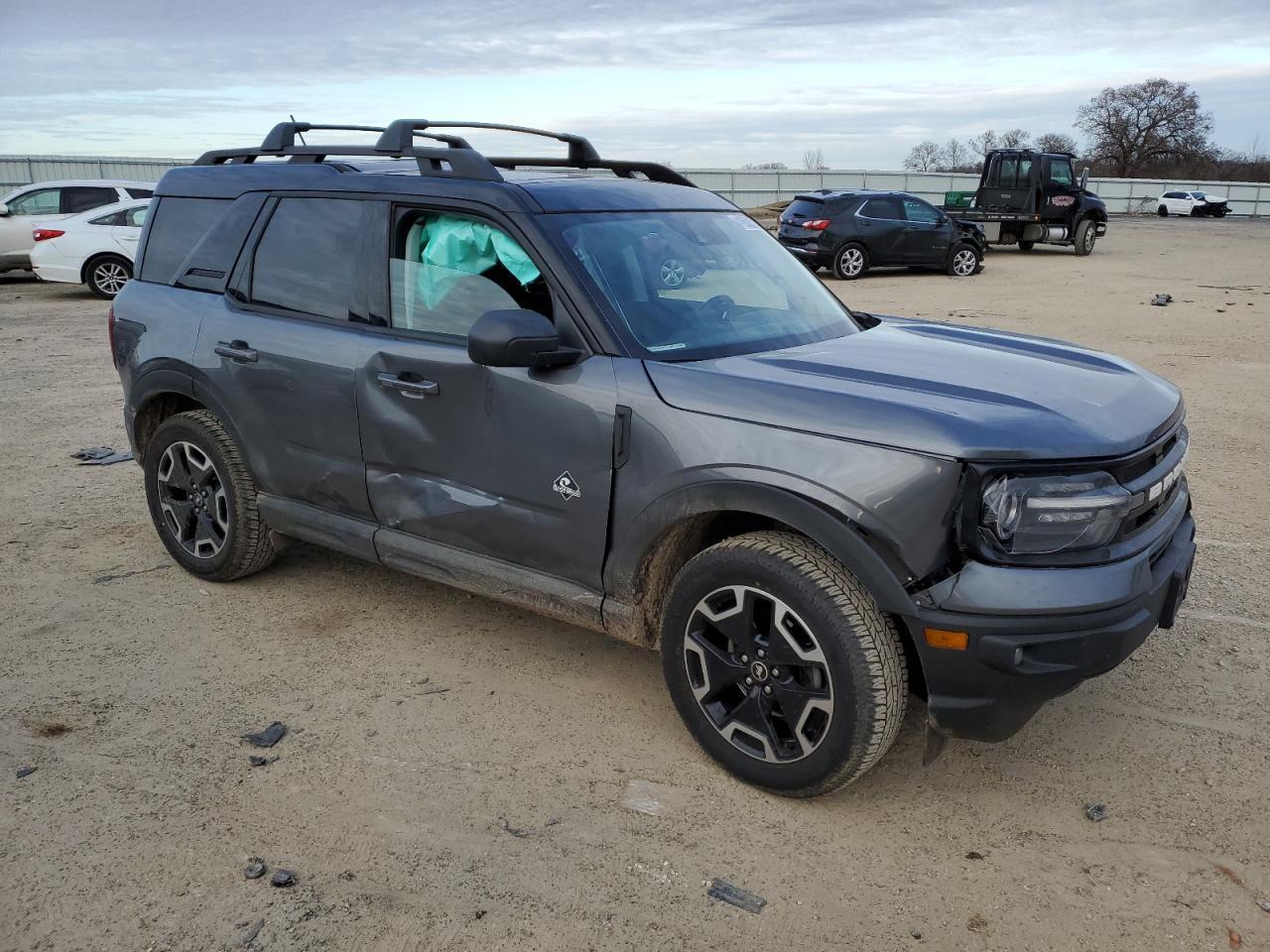 2022 Ford Bronco Sport Outer Banks - Image 4