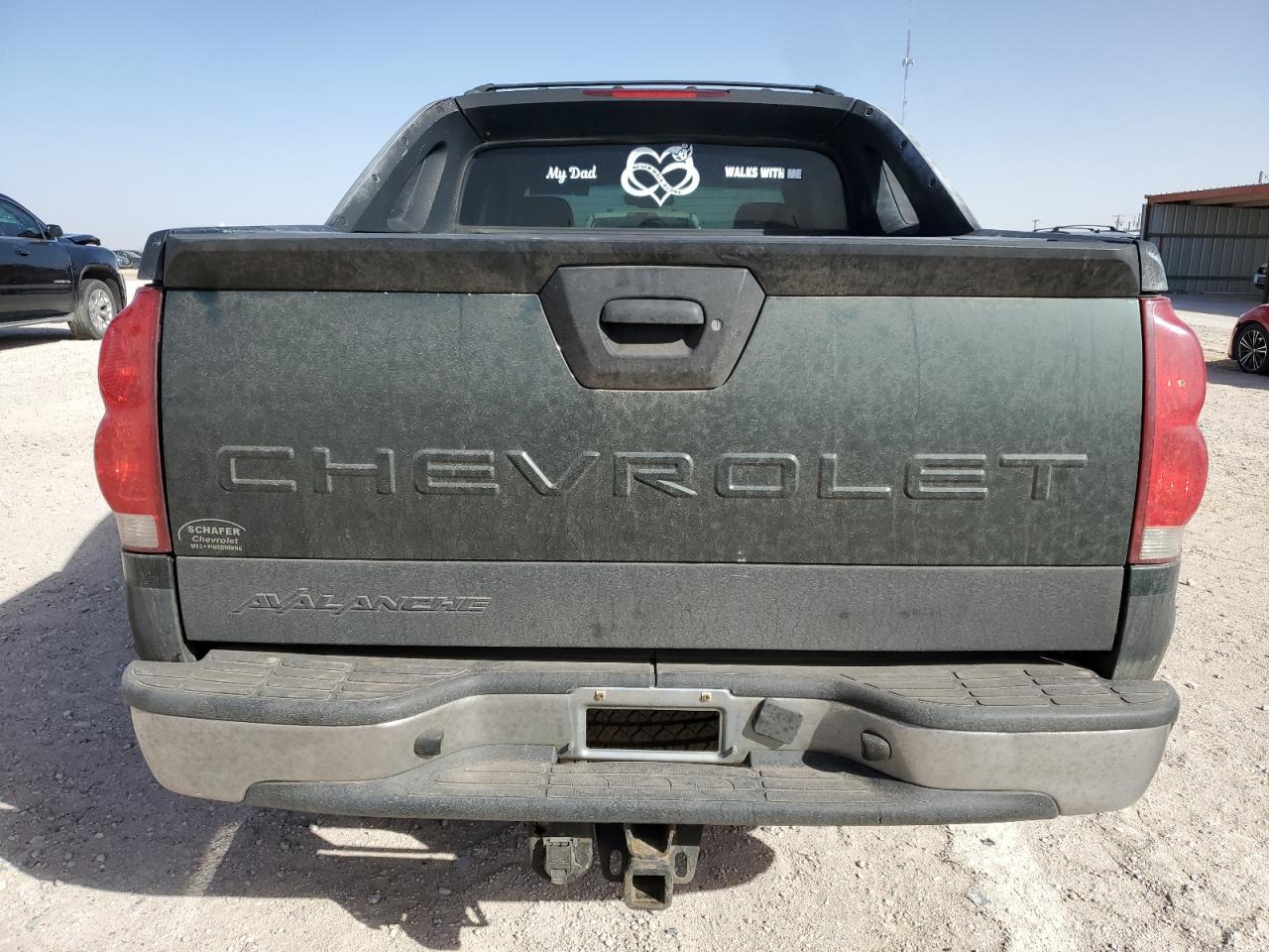 2004 Chevrolet Avalanche K1500 - Image 6