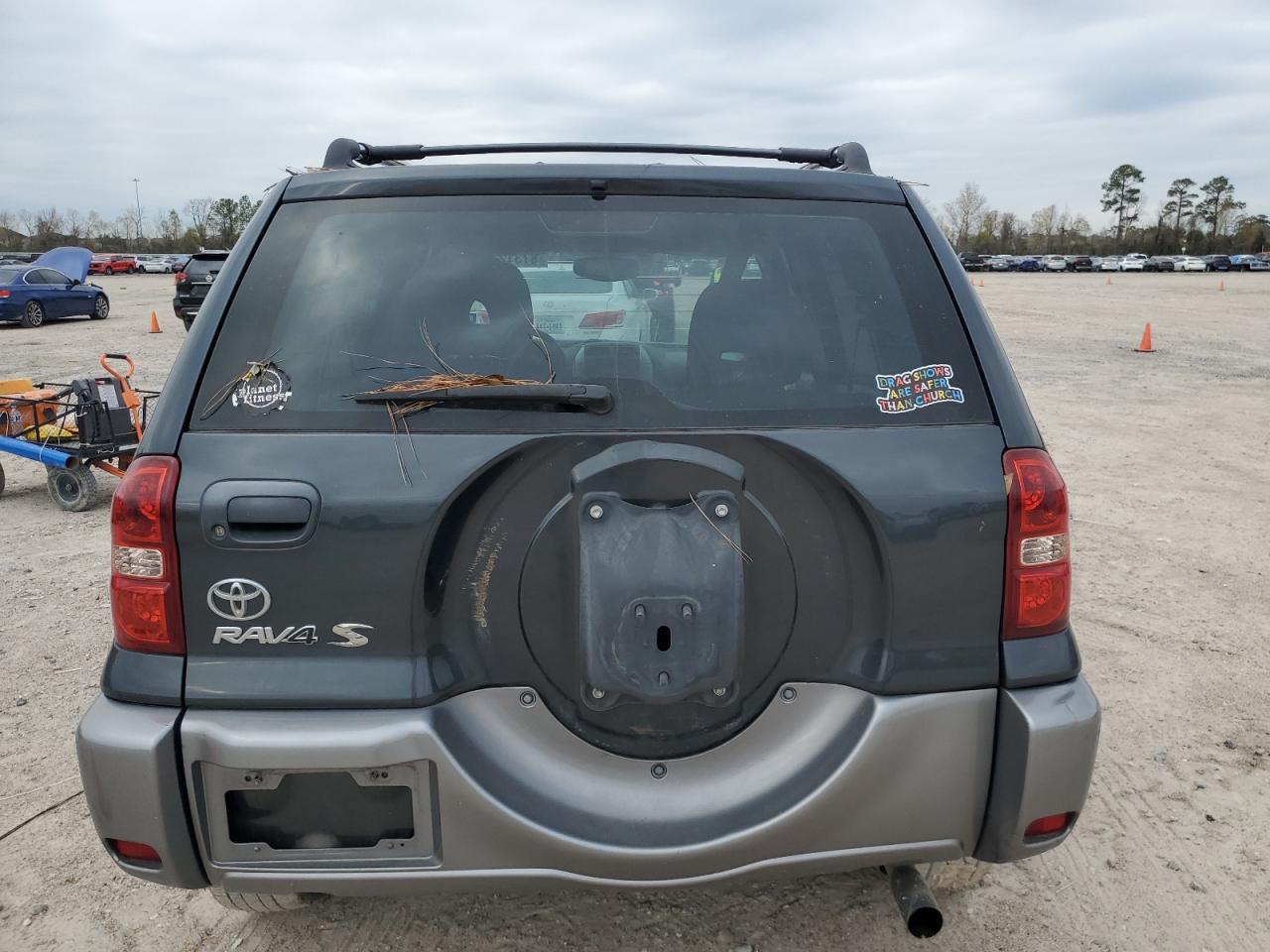 2005 Toyota Rav4 - Image 6