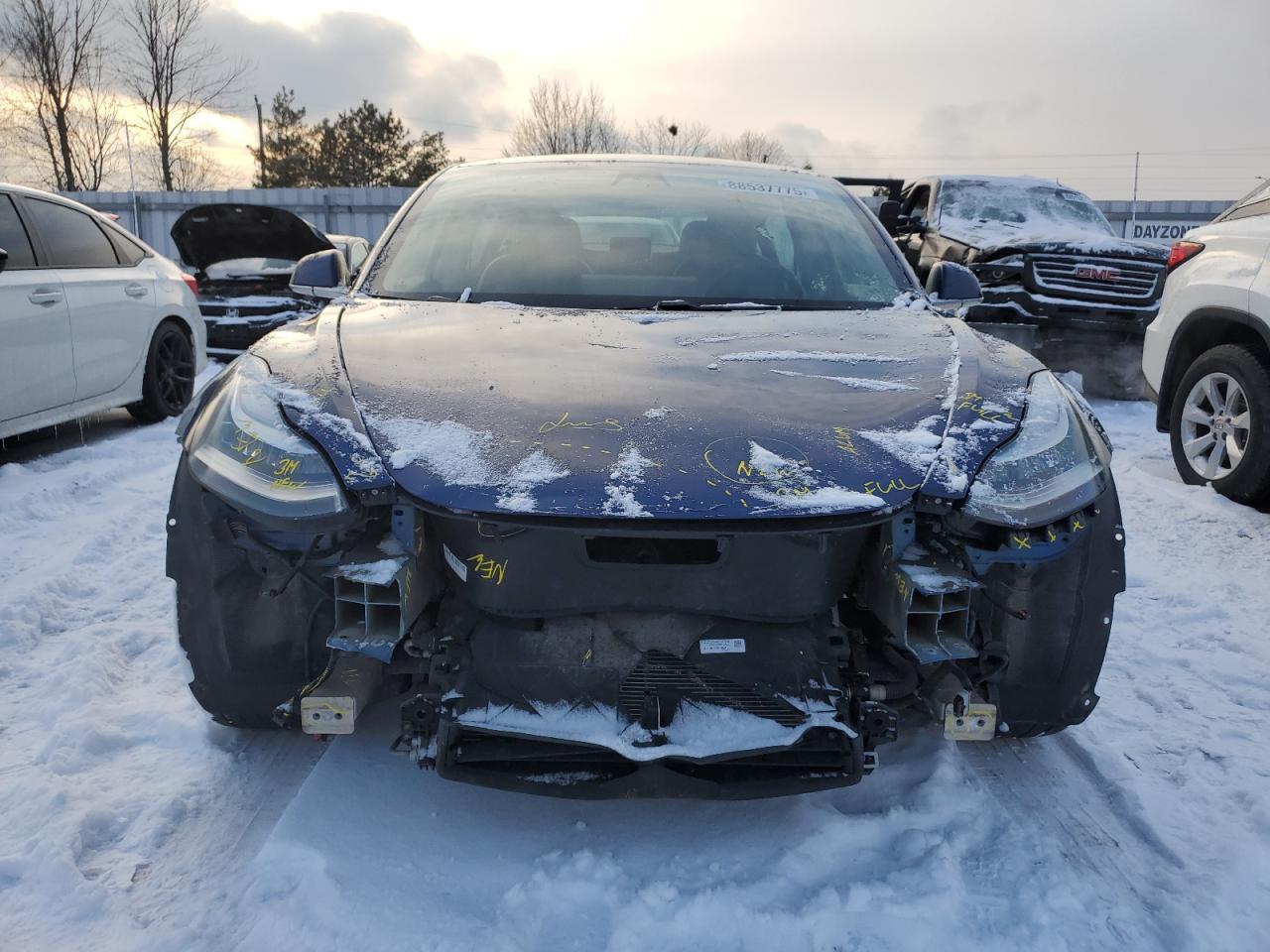 2020 Tesla Model 3 - Фото 5