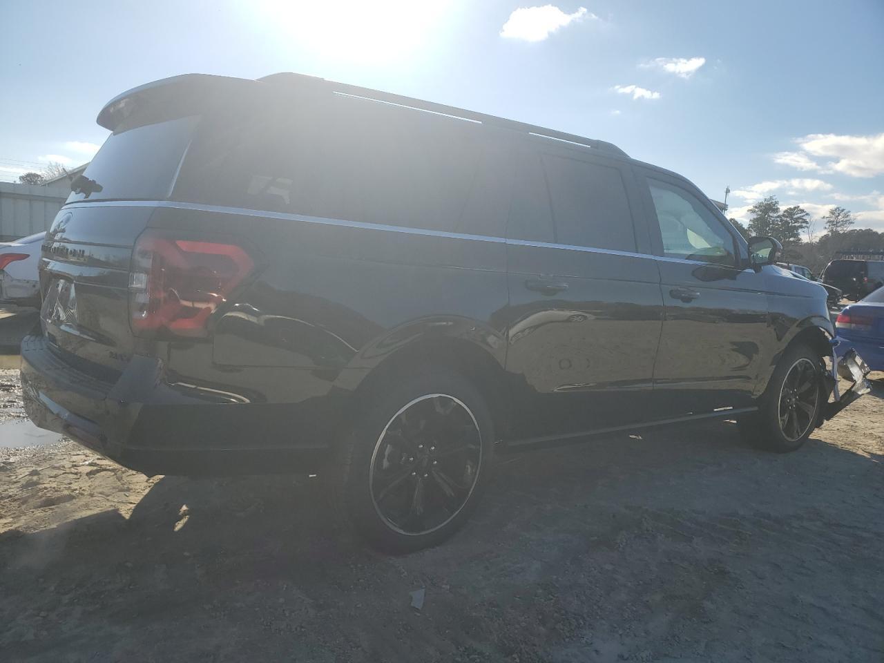 2024 Ford Expedition Max Limited - Image 3