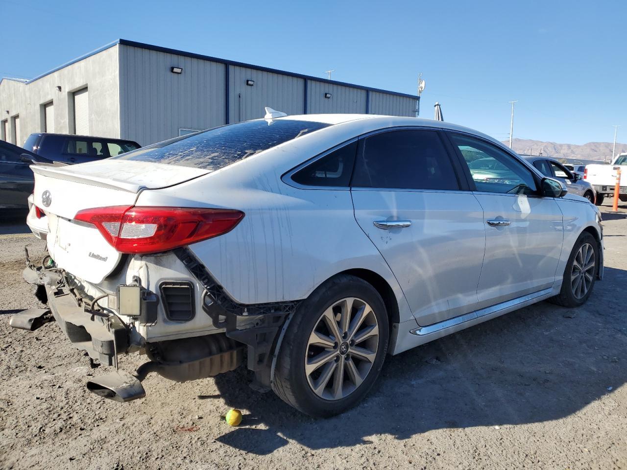 2017 Hyundai Sonata Sport - Image 3