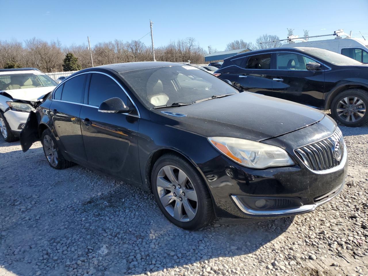 2016 Buick Regal - Image 4