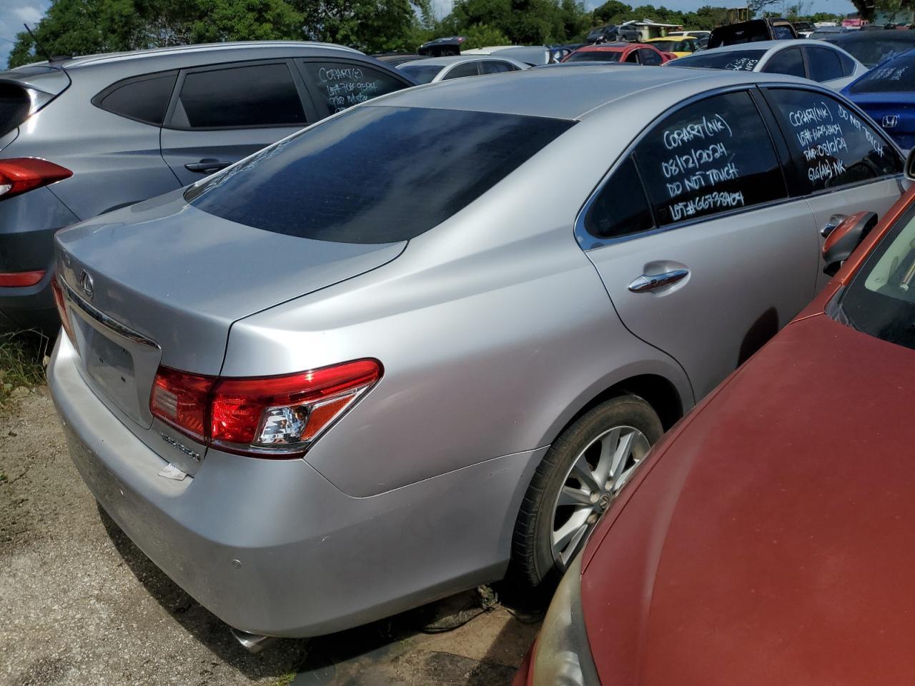 2011 Lexus Es 350 - Фото 3