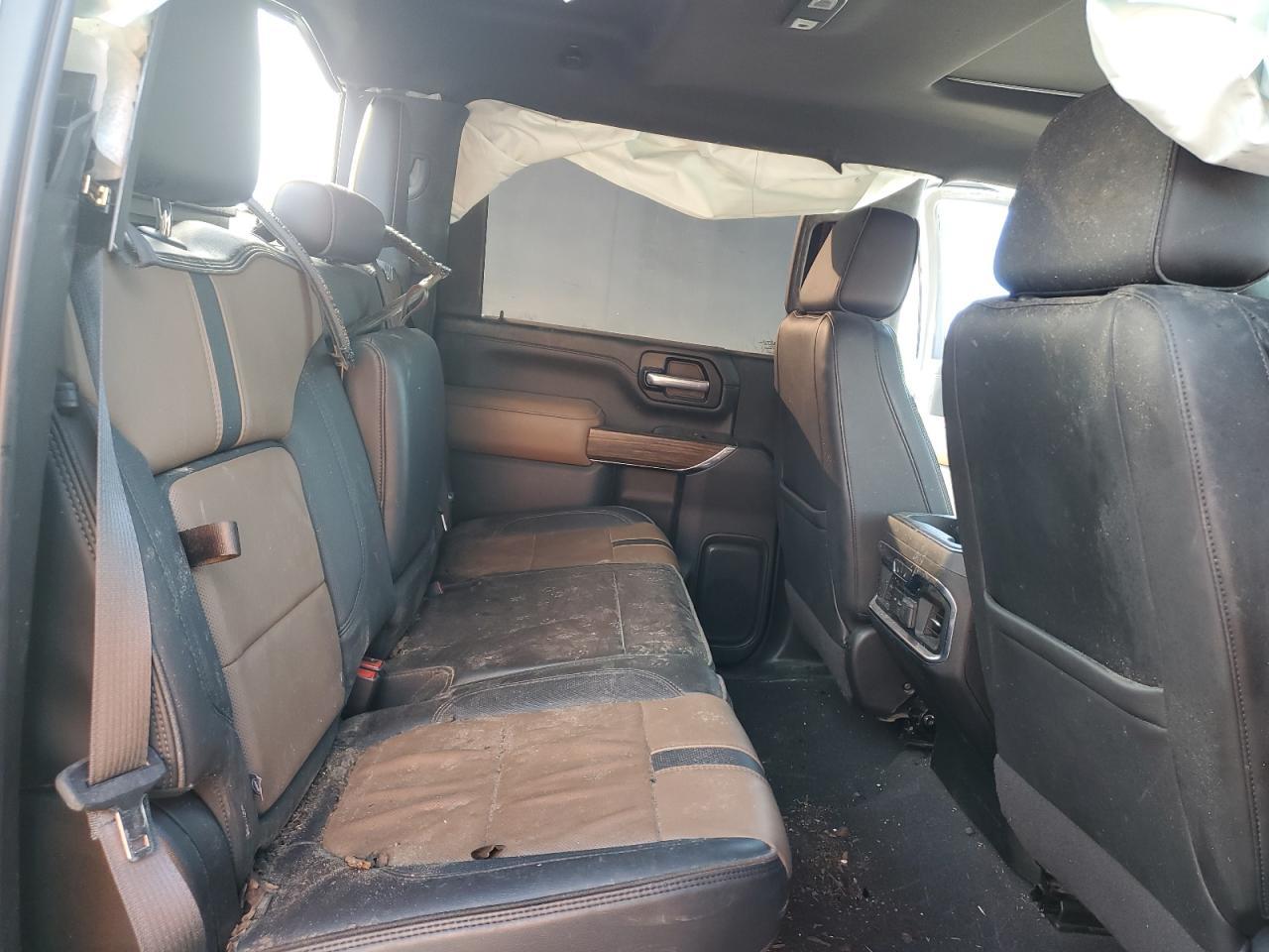 2021 Chevrolet Silverado K3500 High Country - Image 6