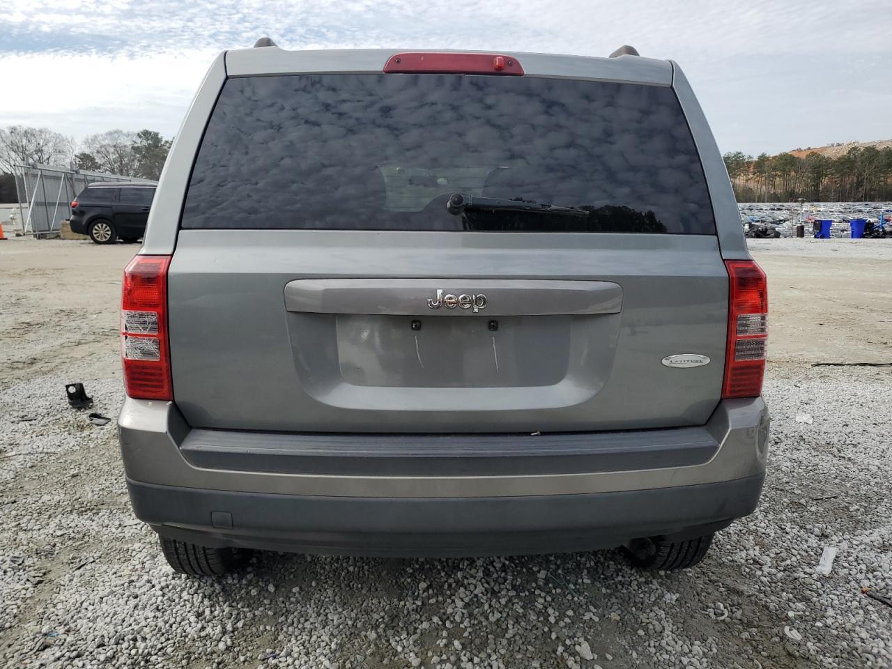 2014 Jeep Patriot Latitude - Image 6