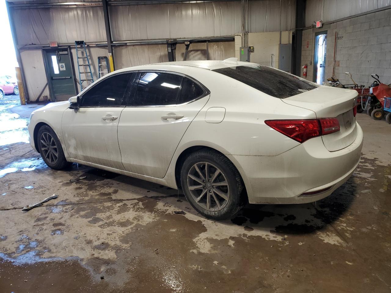 2018 Acura Tlx - Image 2