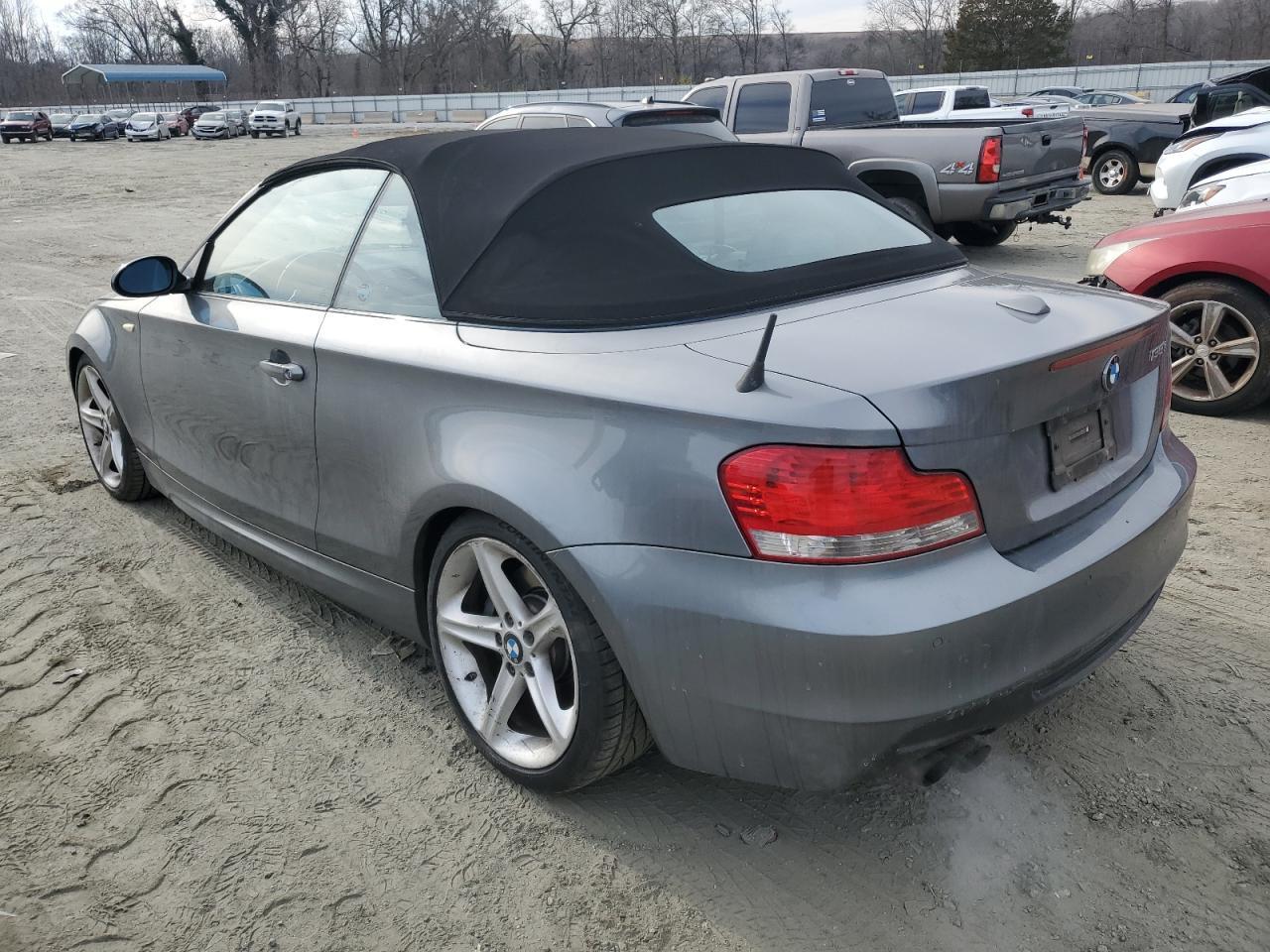 2009 BMW 135 I - Фото 2