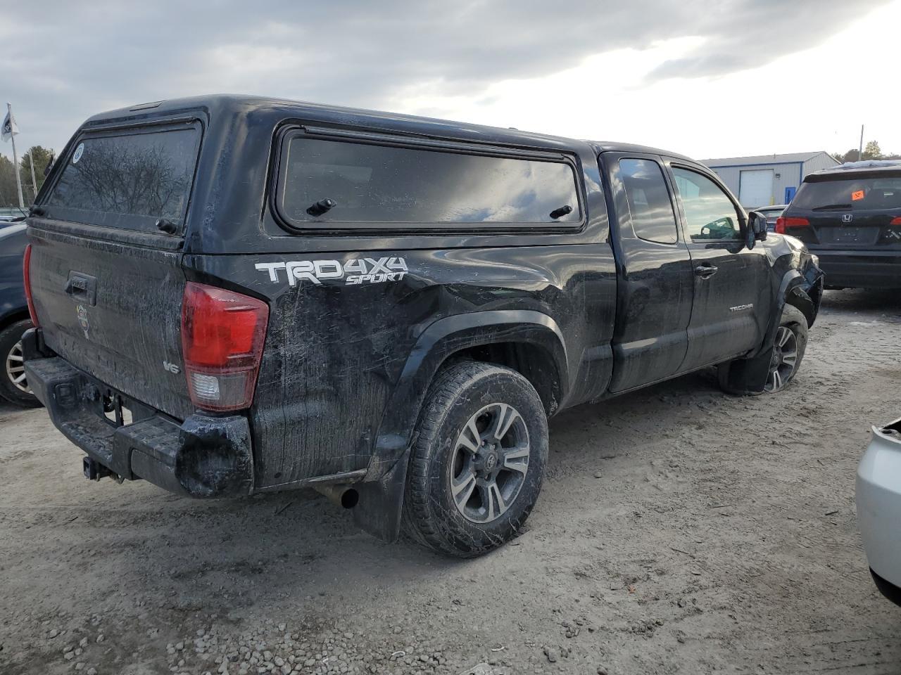 2019 Toyota Tacoma Access Cab - Фото 3
